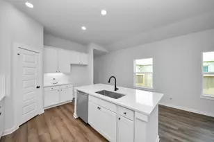 74 Leon Wy, Dayton, TX 77535 - Photo 11