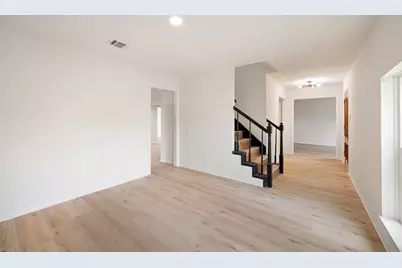 3835 Green Crest Drive, Houston, TX 77082 - Photo 7