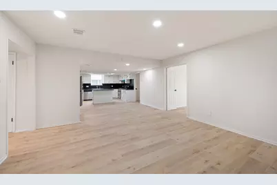 3835 Green Crest Drive, Houston, TX 77082 - Photo 11