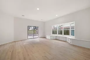 3835 Green Crest Dr, Houston, TX 77082 - Photo 19