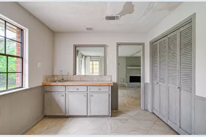 14907 Penn Hills Lane, Houston, TX 77062 - Photo 23