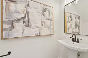 241 Rebecca St, Houston, TX 77022 - Photo 13