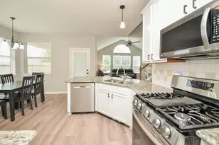 2831 Barton Meadow Ln, Katy, TX 77494 - Photo 7