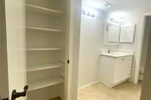 781 Country Pl Dr, Houston, TX 77079 - Photo 11