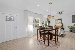 3607 Zephyr St, Houston, TX 77021 - Photo 9