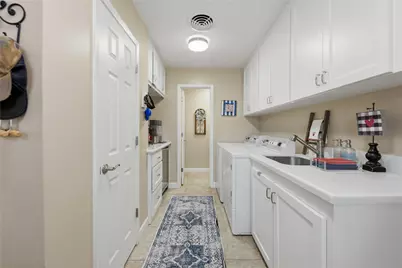 2007 Geney Street, Brenham, TX 77833 - Photo 15