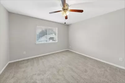 2523 Silent Shore Court, Richmond, TX 77406 - Photo 15