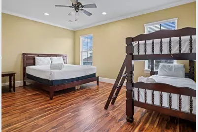 4102 Defender Lane, Galveston, TX 77554 - Photo 17