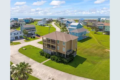 4102 Defender Lane, Galveston, TX 77554 - Photo 3
