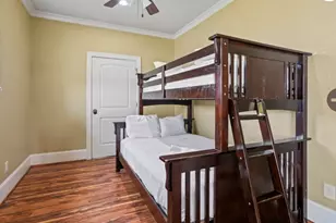 4102 Defender Ln, Galveston, TX 77554 - Photo 19