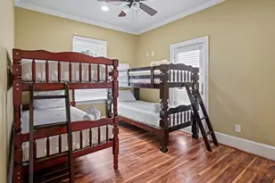 4102 Defender Ln, Galveston, TX 77554 - Photo 21