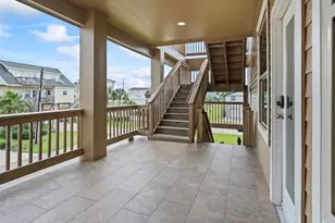 4102 Defender Ln, Galveston, TX 77554 - Photo 23