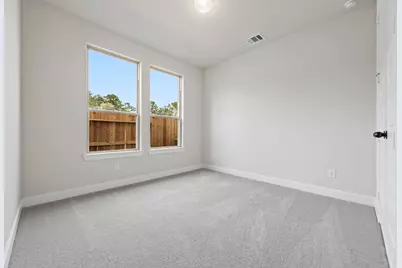 15818 Swan Lake Lane, Conroe, TX 77302 - Photo 11