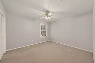303 Longview Dr, Sugar Land, TX 77478 - Photo 23