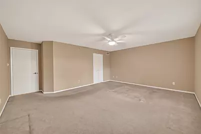 303 Longview Drive, Sugar Land, TX 77478 - Photo 13