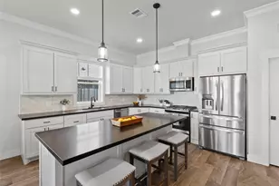 2914 Spector Dr, Bryan, TX 77808 - Photo 3