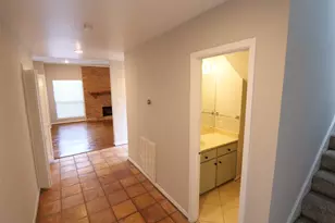 9526 Val Verde St, Houston, TX 77063 - Photo 3