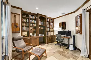 23 Townsend Pl, The Woodlands, TX 77382 - Photo 5