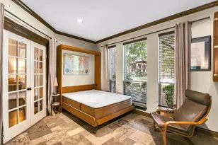23 Townsend Pl, The Woodlands, TX 77382 - Photo 7