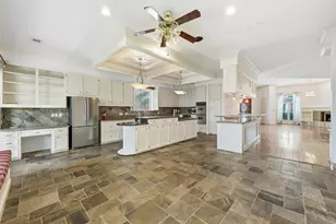 4063 Breakwood Dr, Houston, TX 77025 - Photo 17