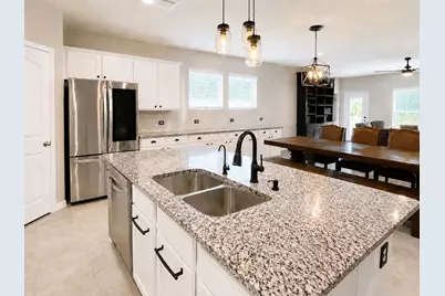 12001 New River Ct, Conroe, TX 77384 - Photo 5