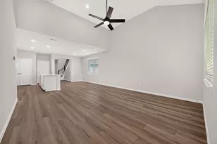 15666 Coneflower Hls Dr, Houston, TX 77090 - Photo 7