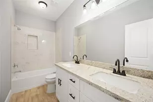 4651 Mallow St, Houston, TX 77051 - Photo 17