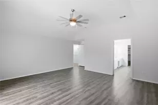 13138 Leader St, Houston, TX 77072 - Photo 7