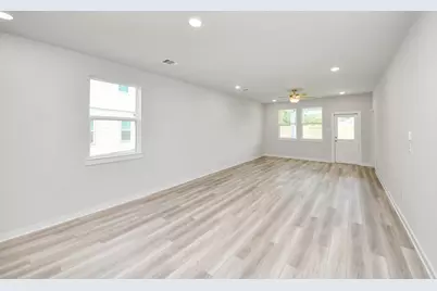 11130 Liberty Bell Lane, Cleveland, TX 77328 - Photo 13