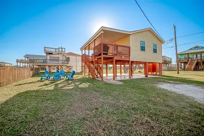 411 Olive Street, Surfside Beach, TX 77541 - Photo 17