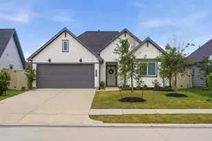 3027 Magnolia Pass Ln, League City, TX 77573 - Photo 1