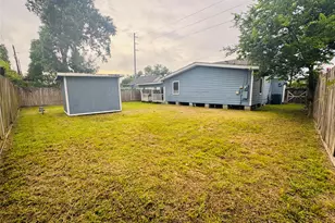 2308 Bennington St, Houston, TX 77093 - Photo 25