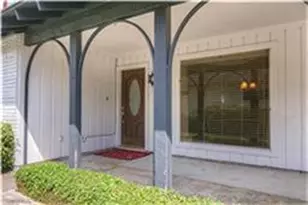 4 Champions Colony E, Houston, TX 77069 - Photo 1