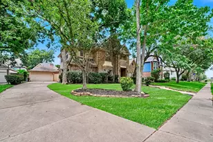 1018 Bittersweet Dr, Richmond, TX 77406 - Photo 9