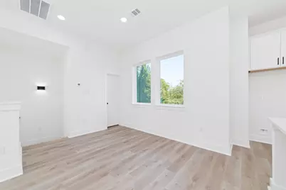 812 Elkhart Street #D, Houston, TX 77091 - Photo 17