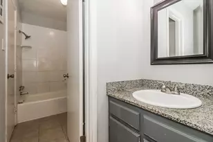 3111 Falk Ct, La Porte, TX 77571 - Photo 9