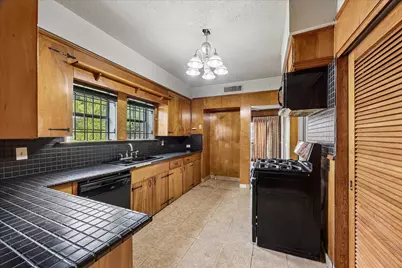 3218 Shenandoah Street, Houston, TX 77021 - Photo 3