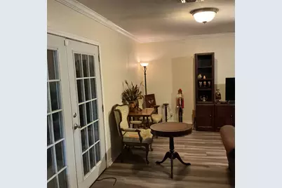 517 N Lake Avenue, Eagle Lake, TX 77434 - Photo 5