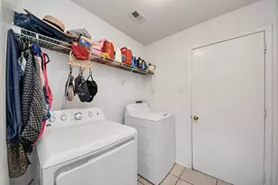 3818 Wimberley Hollow Ln, Houston, TX 77053 - Photo 15
