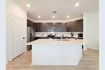 8214 Leisure Point Drive, Cypress, TX 77433 - Photo 11