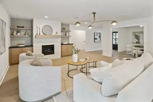 10038 Locke Ln, Houston, TX 77042 - Photo 5