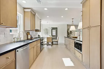 10038 Locke Lane, Houston, TX 77042 - Photo 3