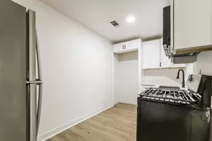 502 N Jones St, Baytown, TX 77520 - Photo 3