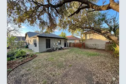 5129 Claremont Street, Houston, TX 77023 - Photo 13