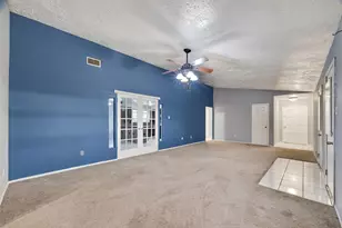 11839 Hallowing Point Rd, Houston, TX 77067 - Photo 5