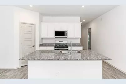 5645 Spoonbill, Orange, TX 77632 - Photo 3