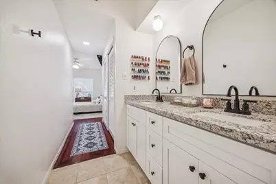 2100 Tanglewilde Street #318, Houston, TX 77063 - Photo 7