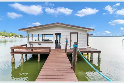 22208 Hass Place, Huntsville, TX 77320 - Photo 41