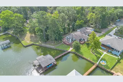 22208 Hass Place, Huntsville, TX 77320 - Photo 1