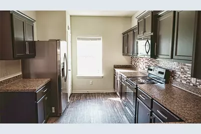 10510 Pine Landing Drive, Houston, TX 77088 - Photo 9